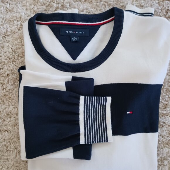 Tommy Hilfiger Men's Knit V-Neck Pullover Sweater Blue White Size X Large - Picture 1 of 7